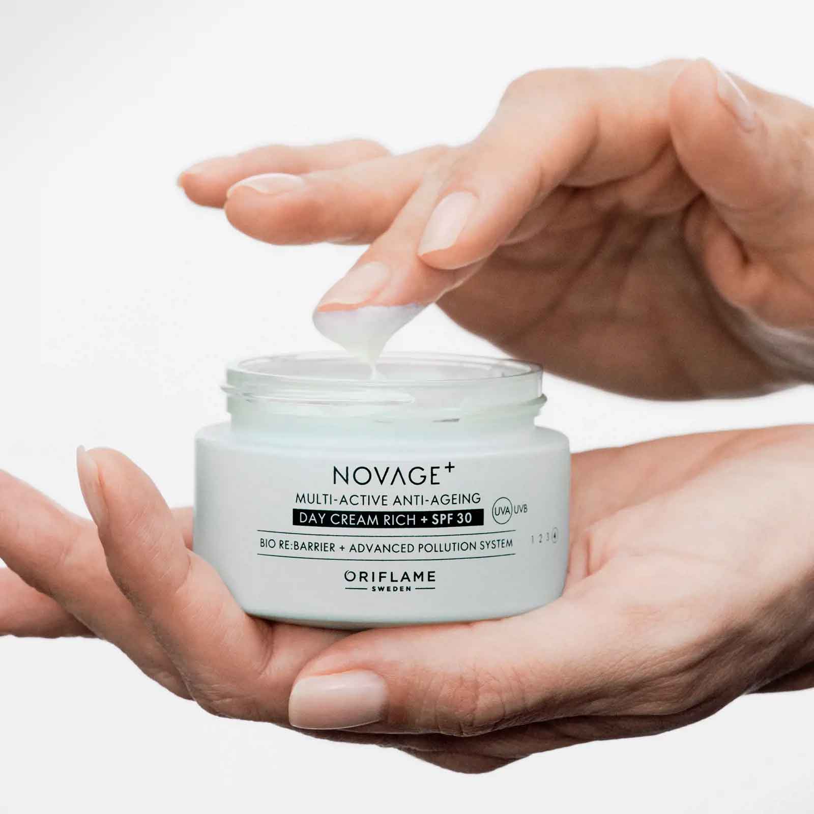 کرم روز ضدپیری نوایج پلاس ریچ SPF30 | آبرسان و ضدچروک اوریفلیم