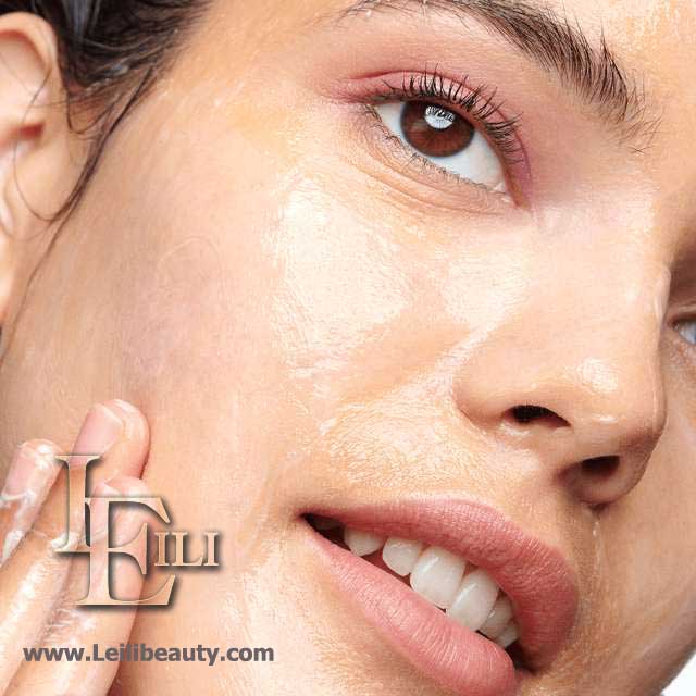 خرید شوینده صورت کره ای وانت اوریفلیم از لیلی بیوتی