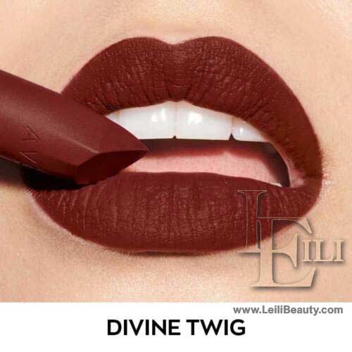 رژلب اولترا مات رنگ ثابت SPF15 آون  divine twing 