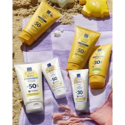 کرم ضد آفتاب مرطوب‌کننده آون کر سان پلاس SPF 50+  آون